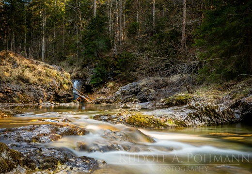 Wasserfall im Loisachtal 04